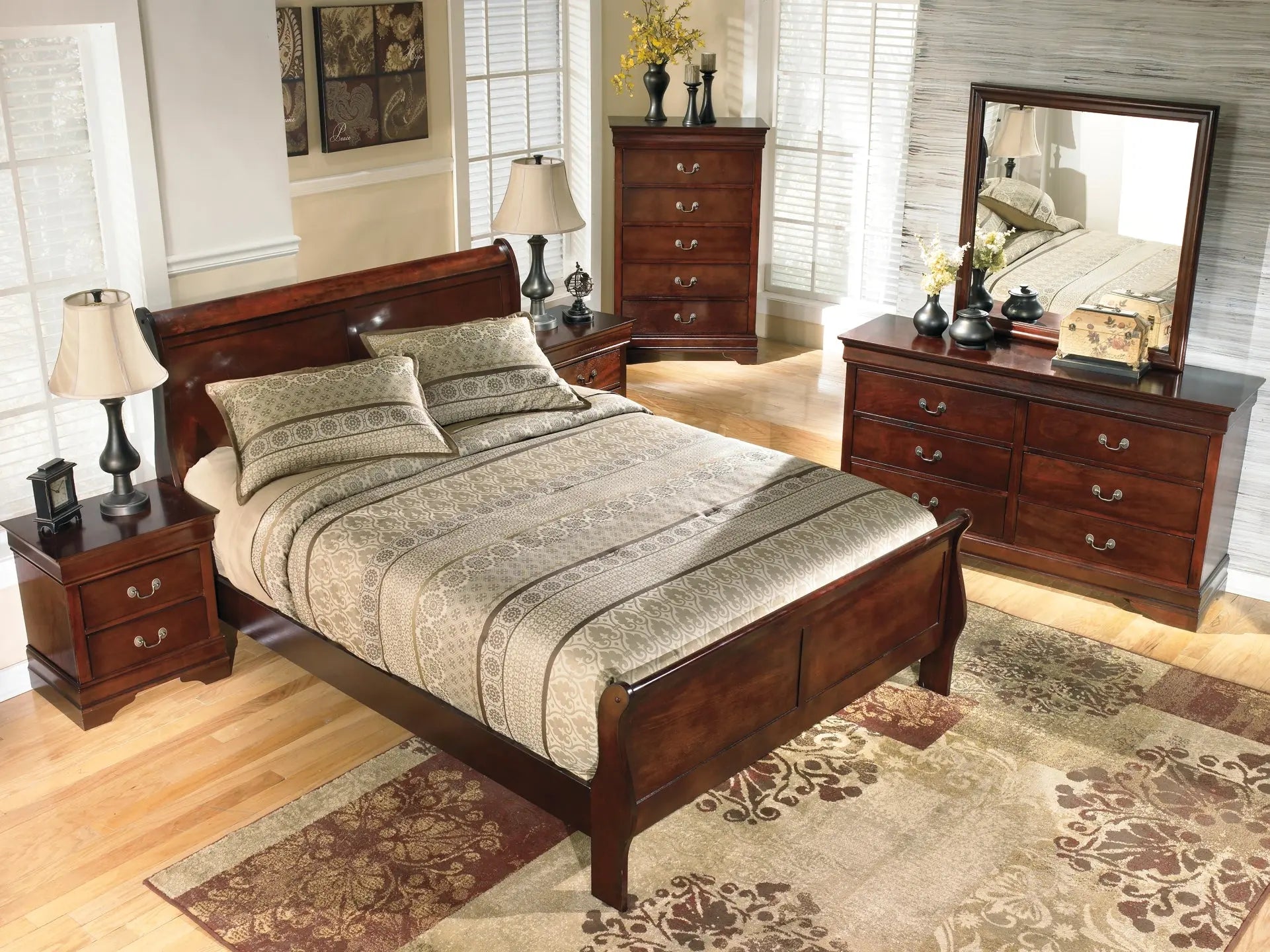 Alisdair Sleigh Bed at Lee Furniture, NC