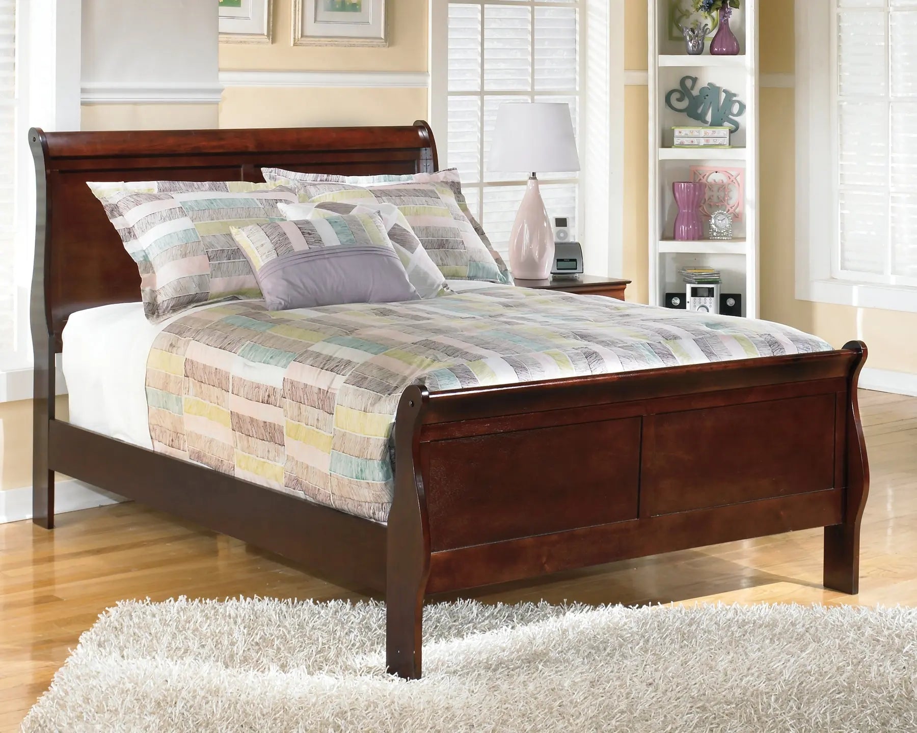 Alisdair Sleigh Bed at Lee Furniture, NC