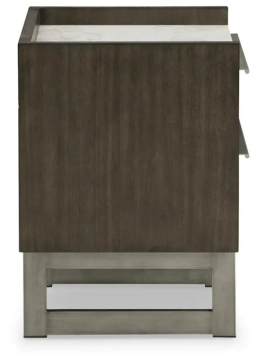 Arkenton California King Panel Bed with Mirrored Dresser and 2 Nightstands at Lee Furniture, NC