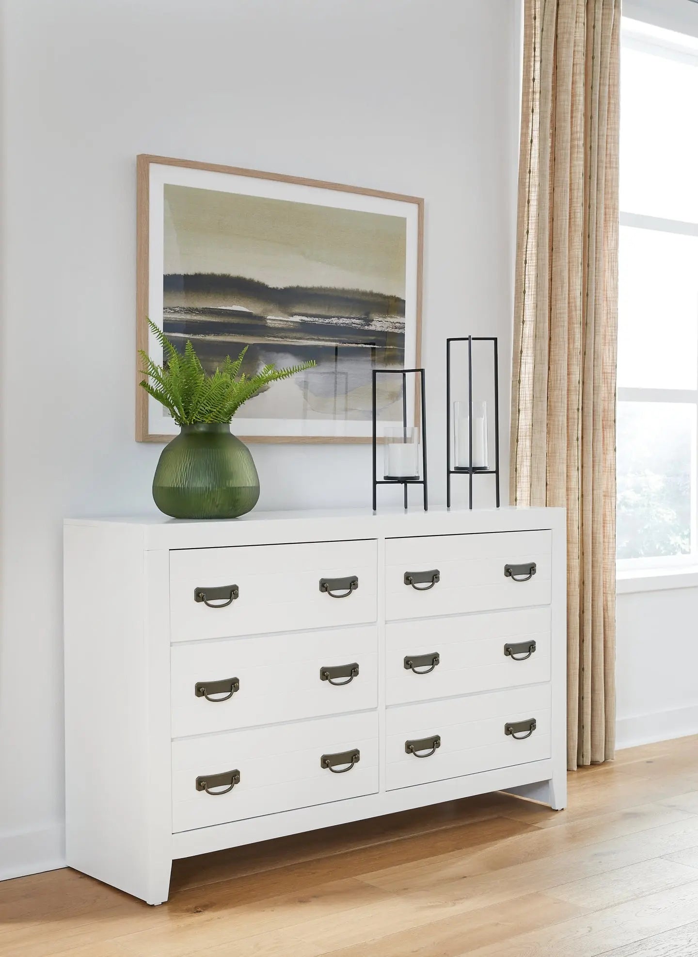 Binterglen Dresser at Lee Furniture, NC