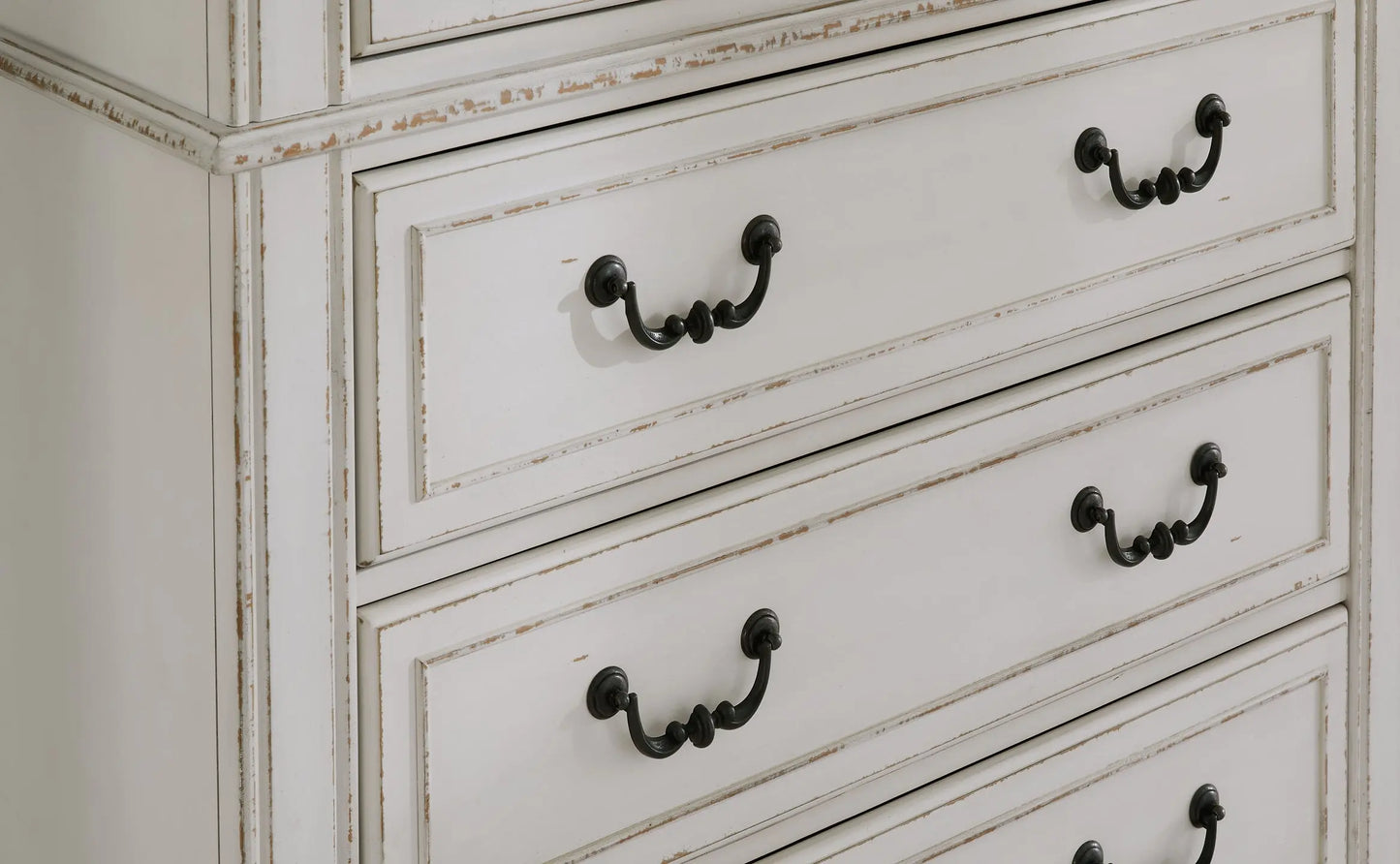 Blendon Five Drawer Chest at Lee Furniture, NC