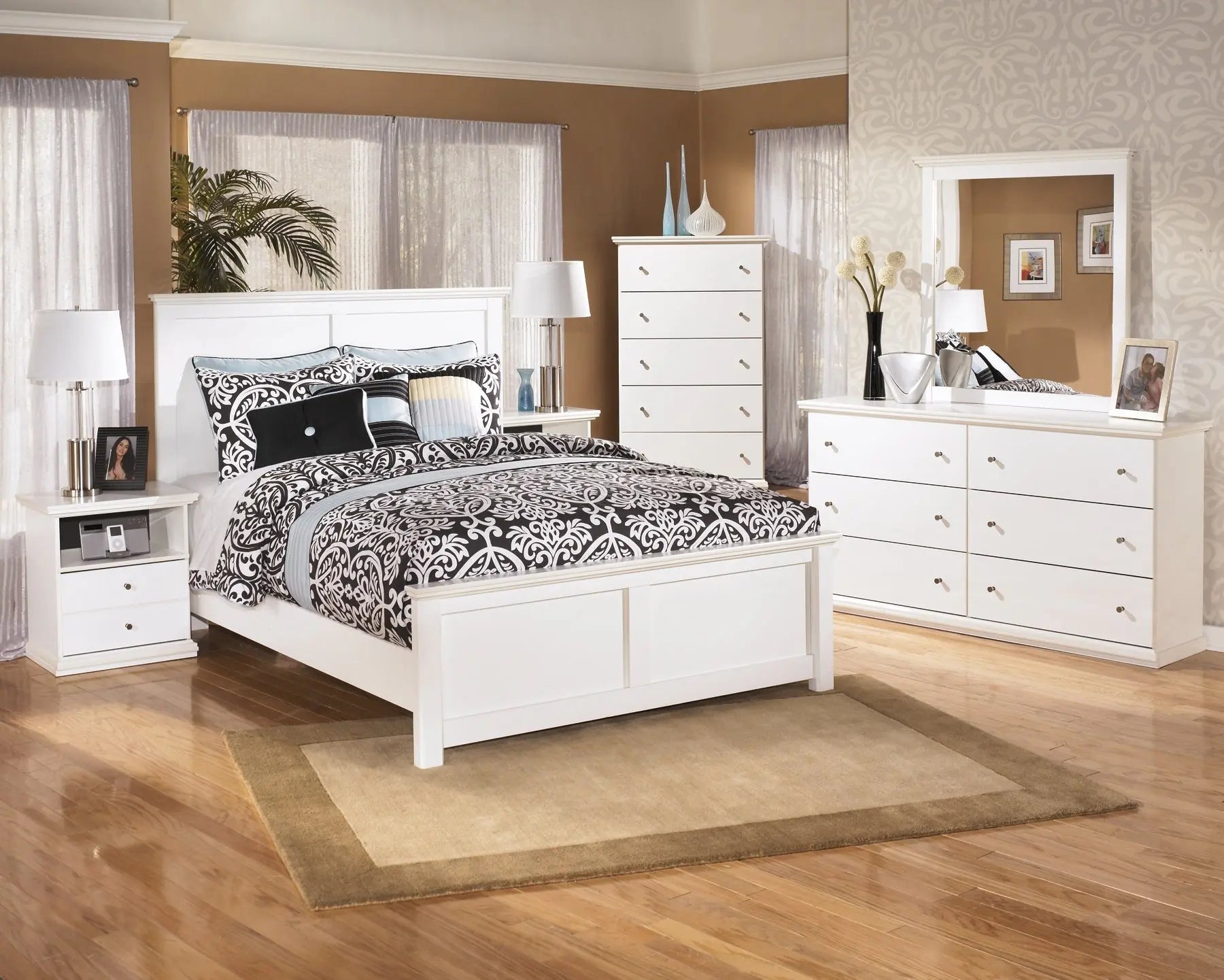 Bostwick Shoals Five Drawer Chest at Lee Furniture, NC