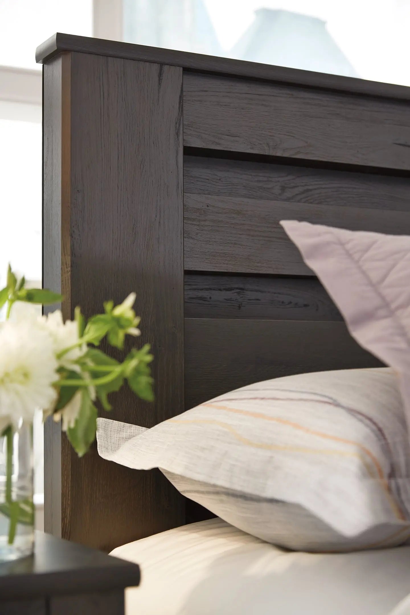 Brinxton Panel Bed at Lee Furniture, NC