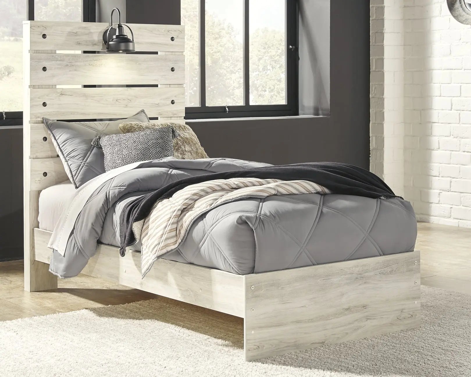 Cambeck Panel Bed at Lee Furniture, NC