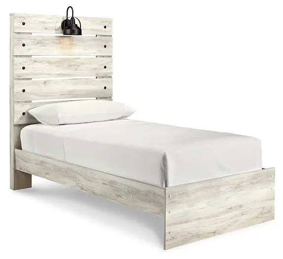 Cambeck Panel Bed at Lee Furniture, NC