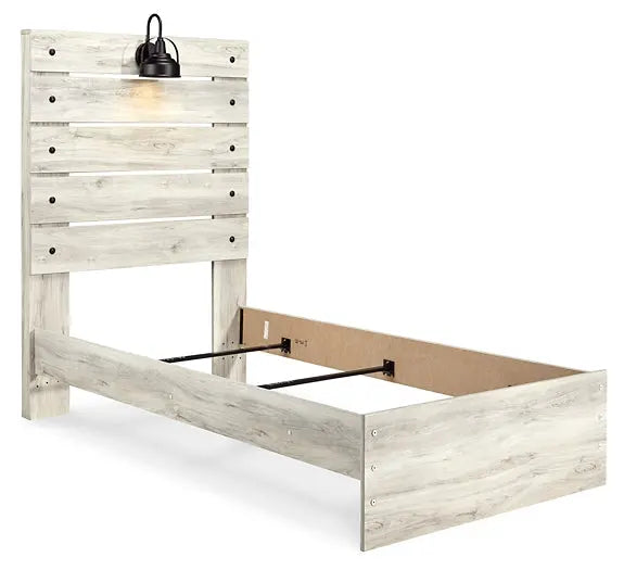 Cambeck Panel Bed at Lee Furniture, NC