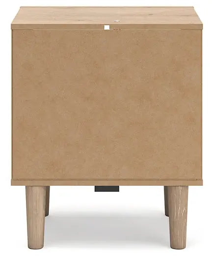 Cielden King Panel Headboard with Mirrored Dresser and 2 Nightstands at Lee Furniture, NC