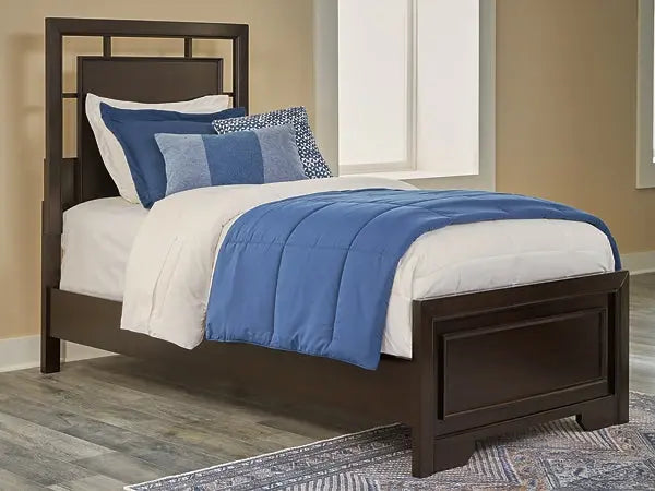 Covetown Panel Bed at Lee Furniture, NC