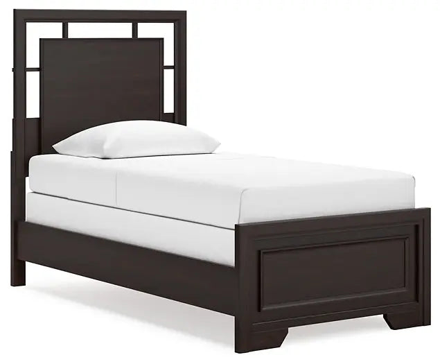 Covetown Panel Bed at Lee Furniture, NC