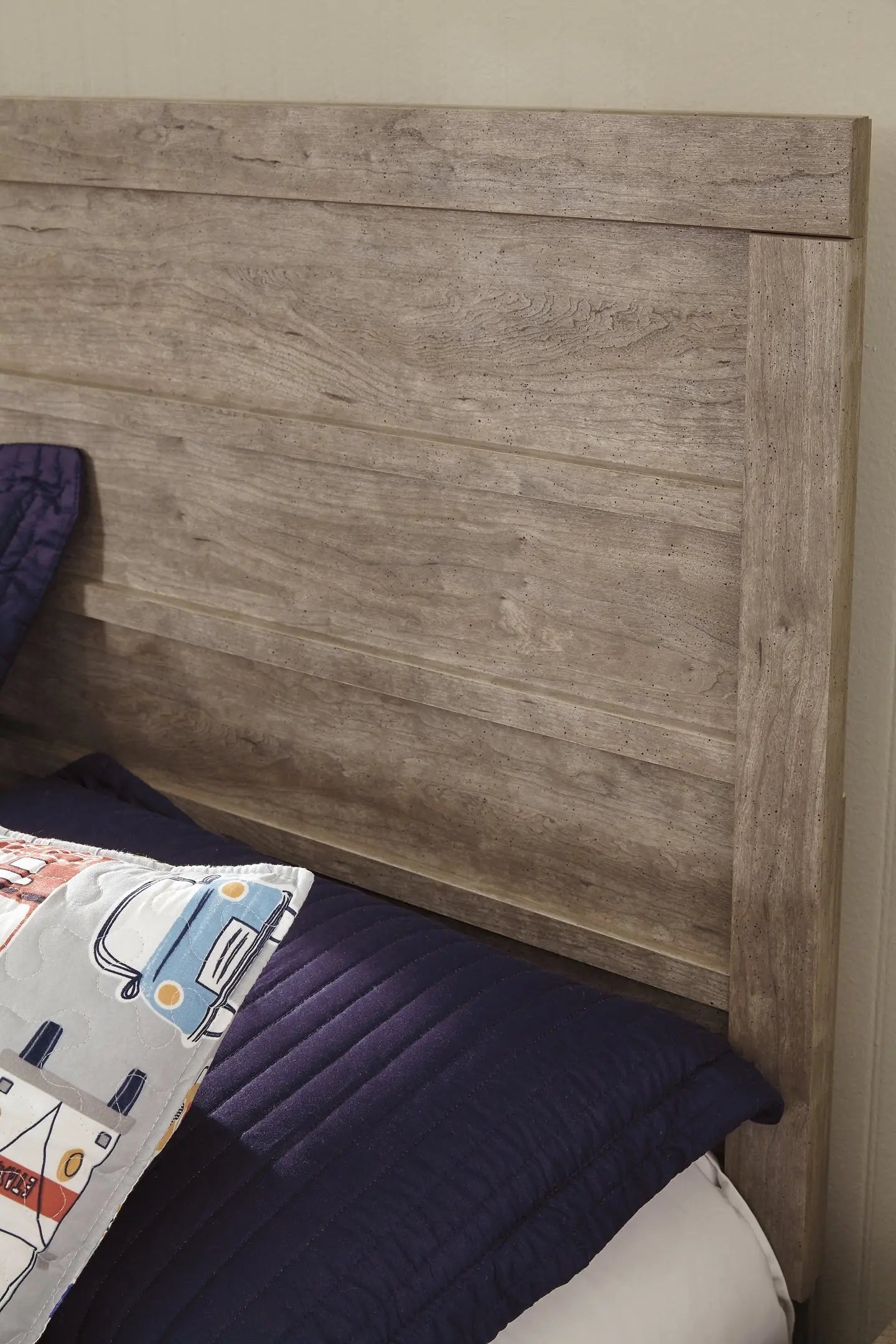 Culverbach Panel Bed at Lee Furniture, NC