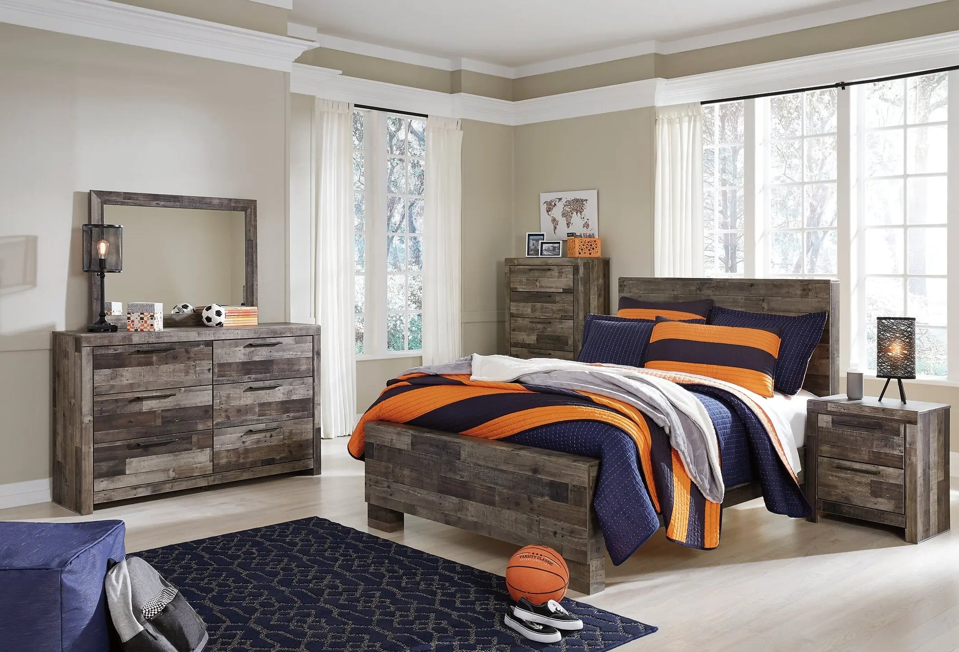 Derekson Panel Bed at Lee Furniture, NC