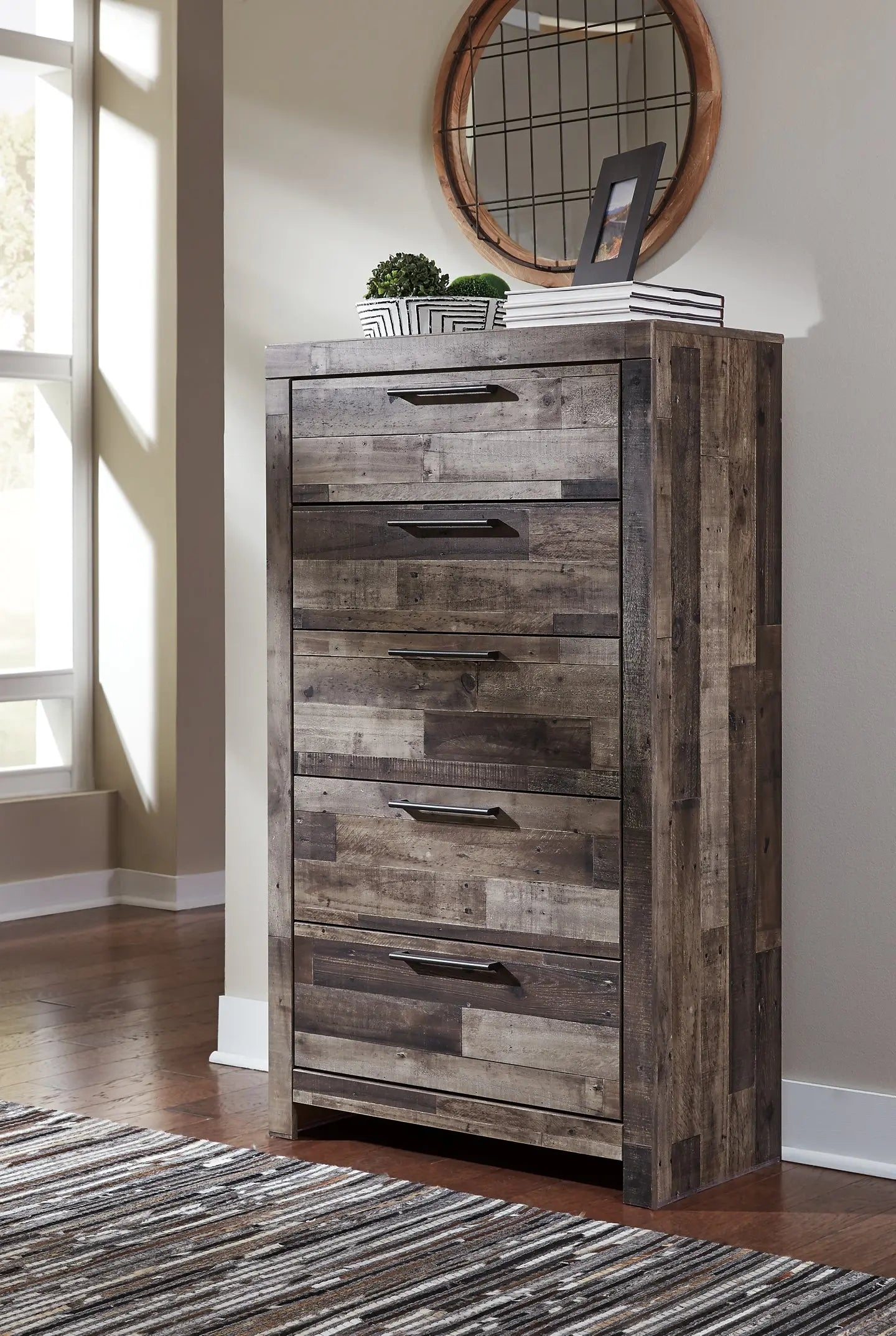 Derekson Queen Panel Bed with 6 Storage Drawers with Mirrored Dresser and Chest at Lee Furniture, NC