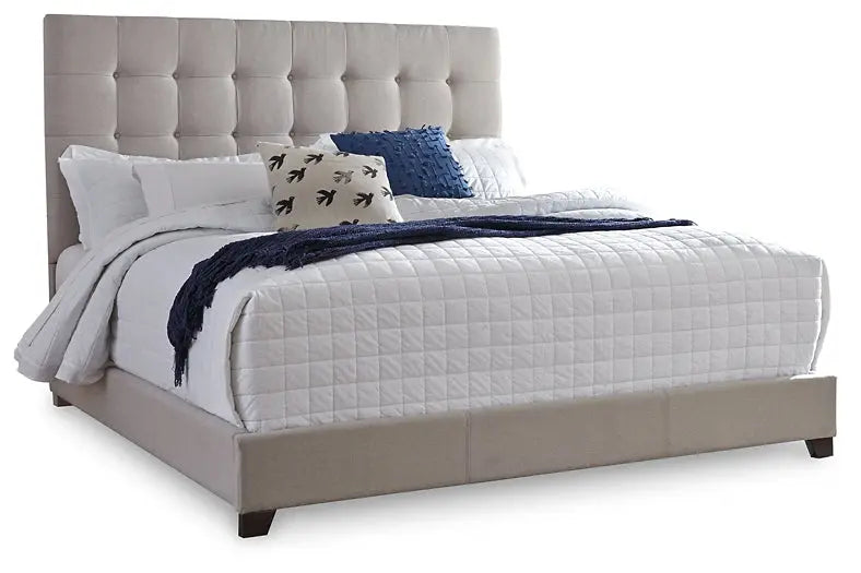 Dolante Upholstered Bed at Lee Furniture, NC