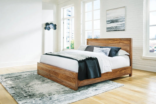 Dressonni Panel Bed at Lee Furniture, NC