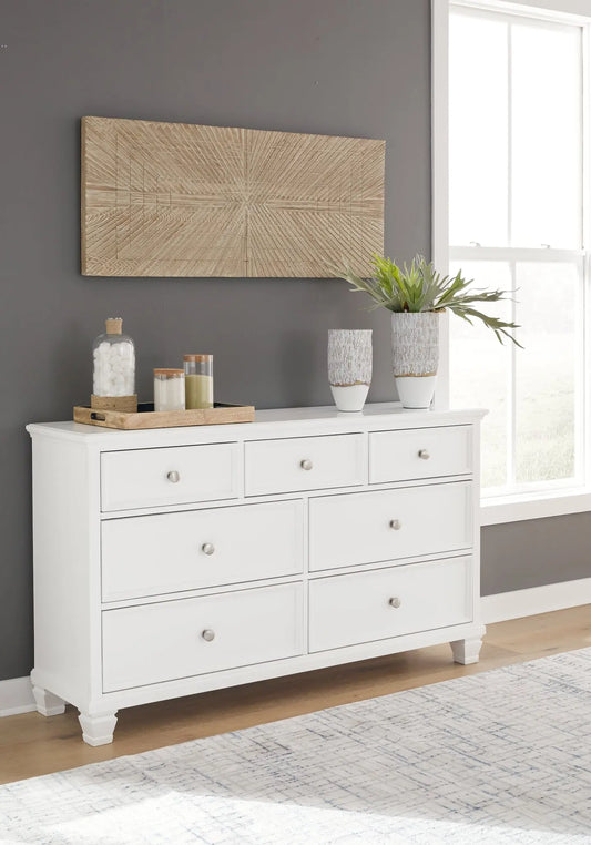 Fortman Dresser at Lee Furniture, NC