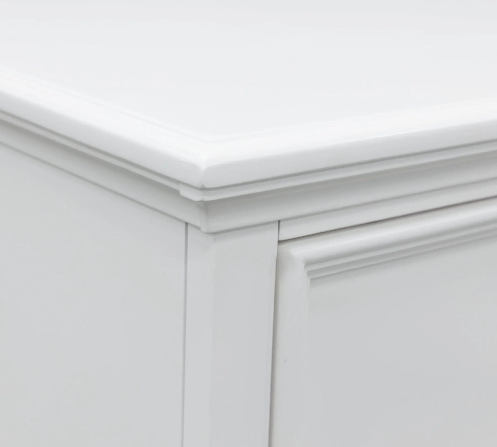 Fortman Five Drawer Chest at Lee Furniture, NC