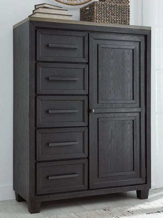 Foyland Door Chest at Lee Furniture, NC