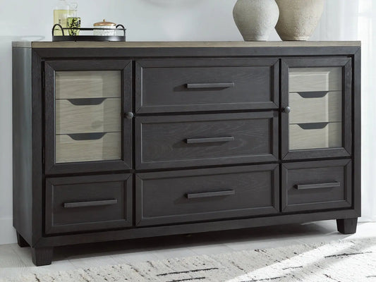 Foyland Dresser at Lee Furniture, NC