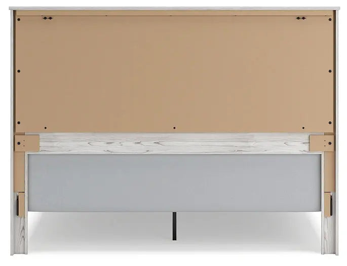 Gerridan King Panel Bed with Mirrored Dresser and Chest at Lee Furniture, NC
