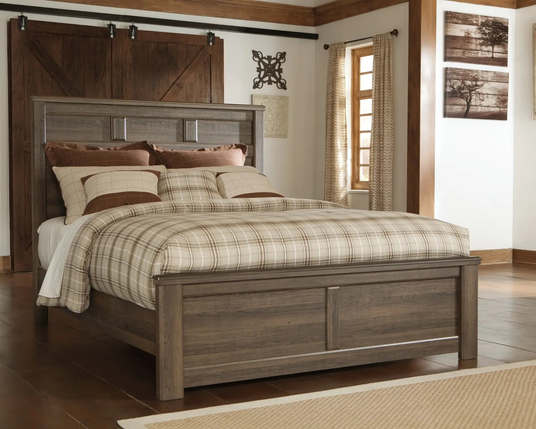 Juararo Queen Panel Bed with Mirrored Dresser at Lee Furniture, NC