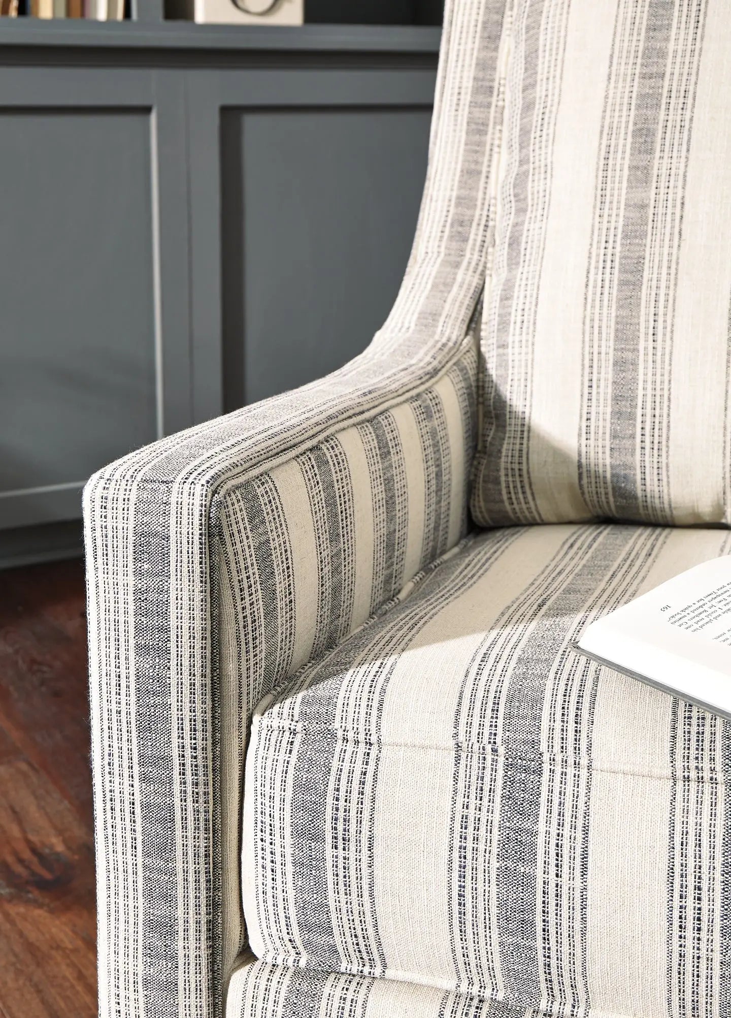 Kambria Swivel Glider Accent Chair at Lee Furniture, NC