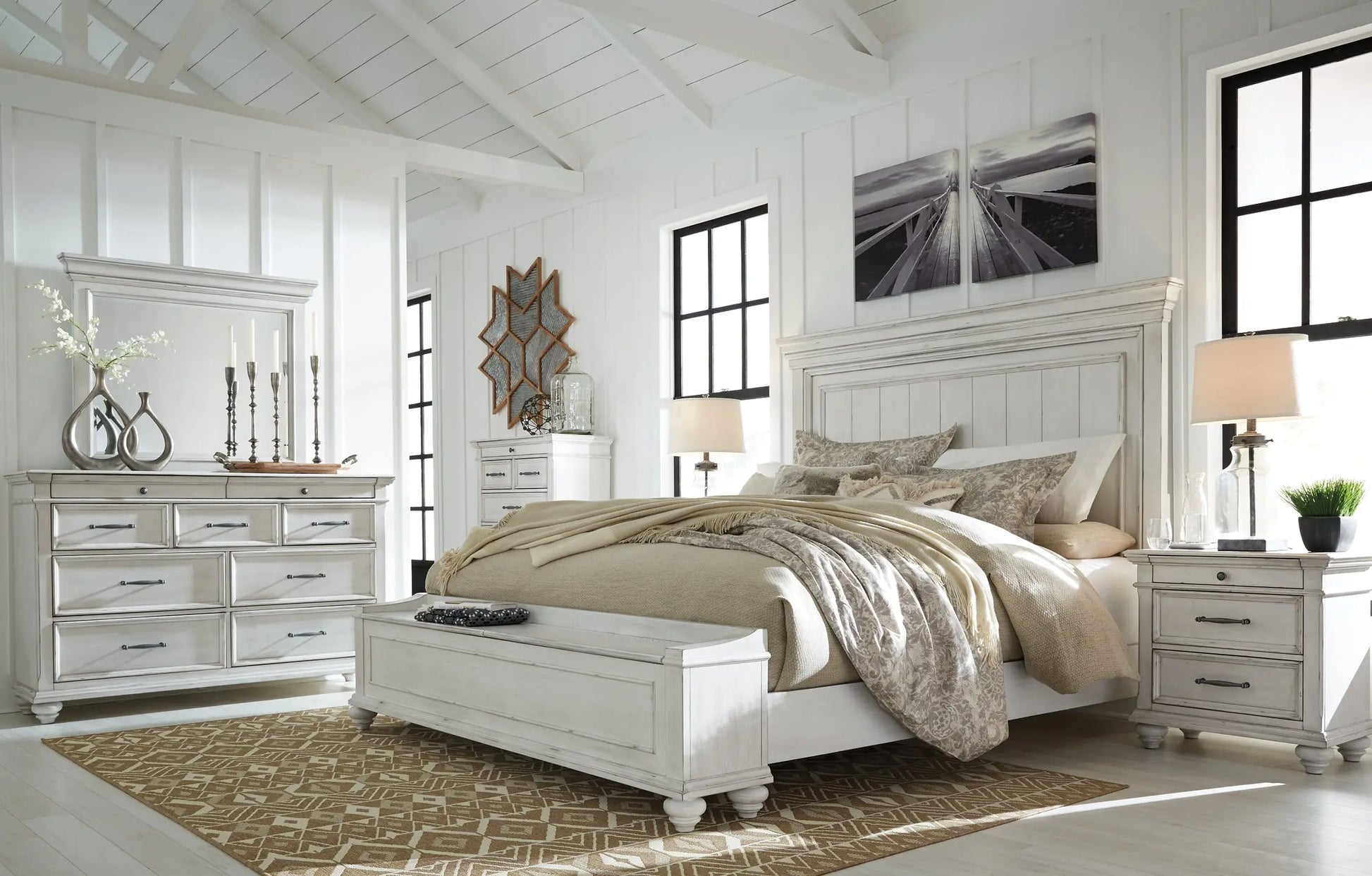 Kanwyn Panel Bed With Storage Bench at Lee Furniture, NC