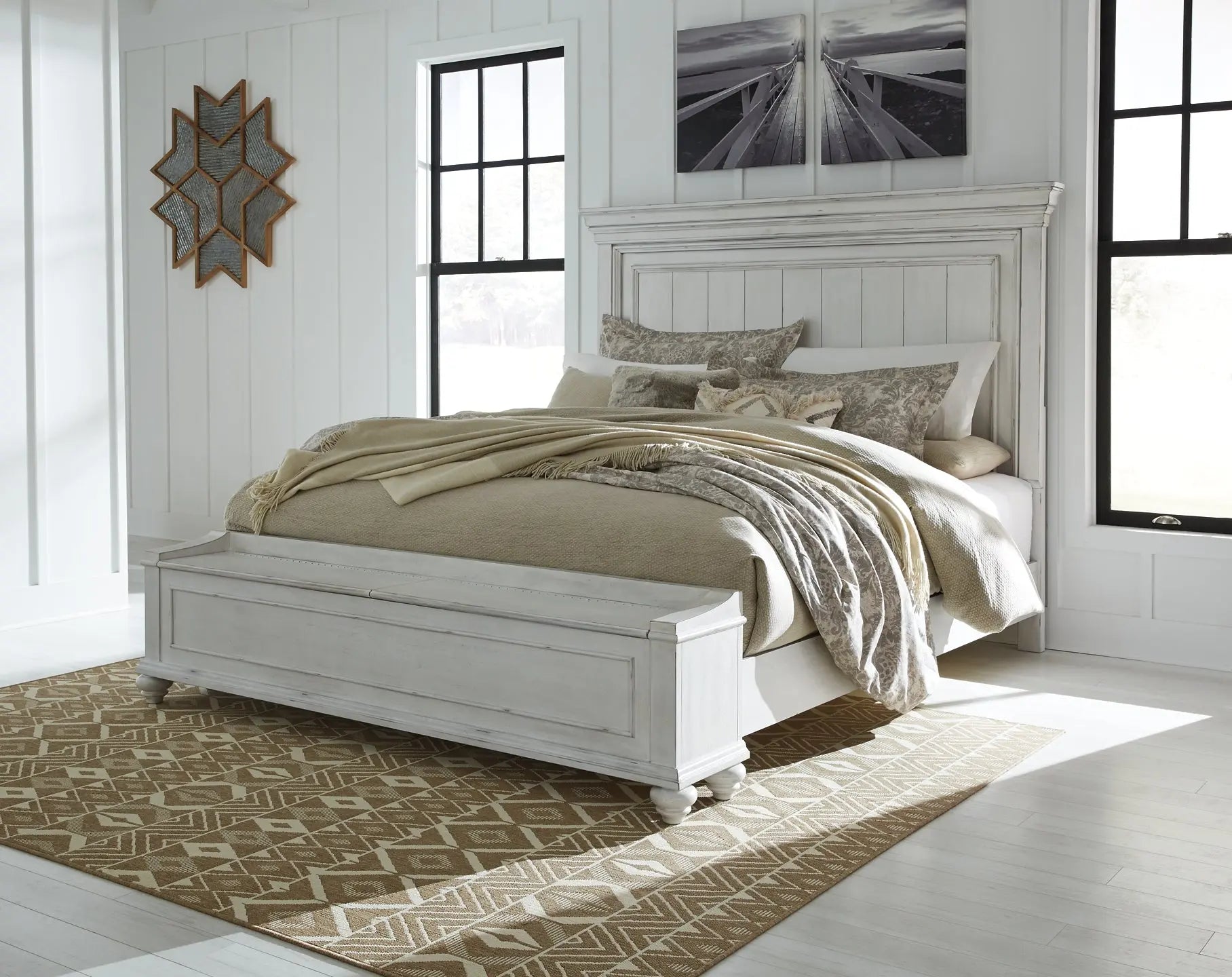 Kanwyn Panel Bed With Storage Bench at Lee Furniture, NC