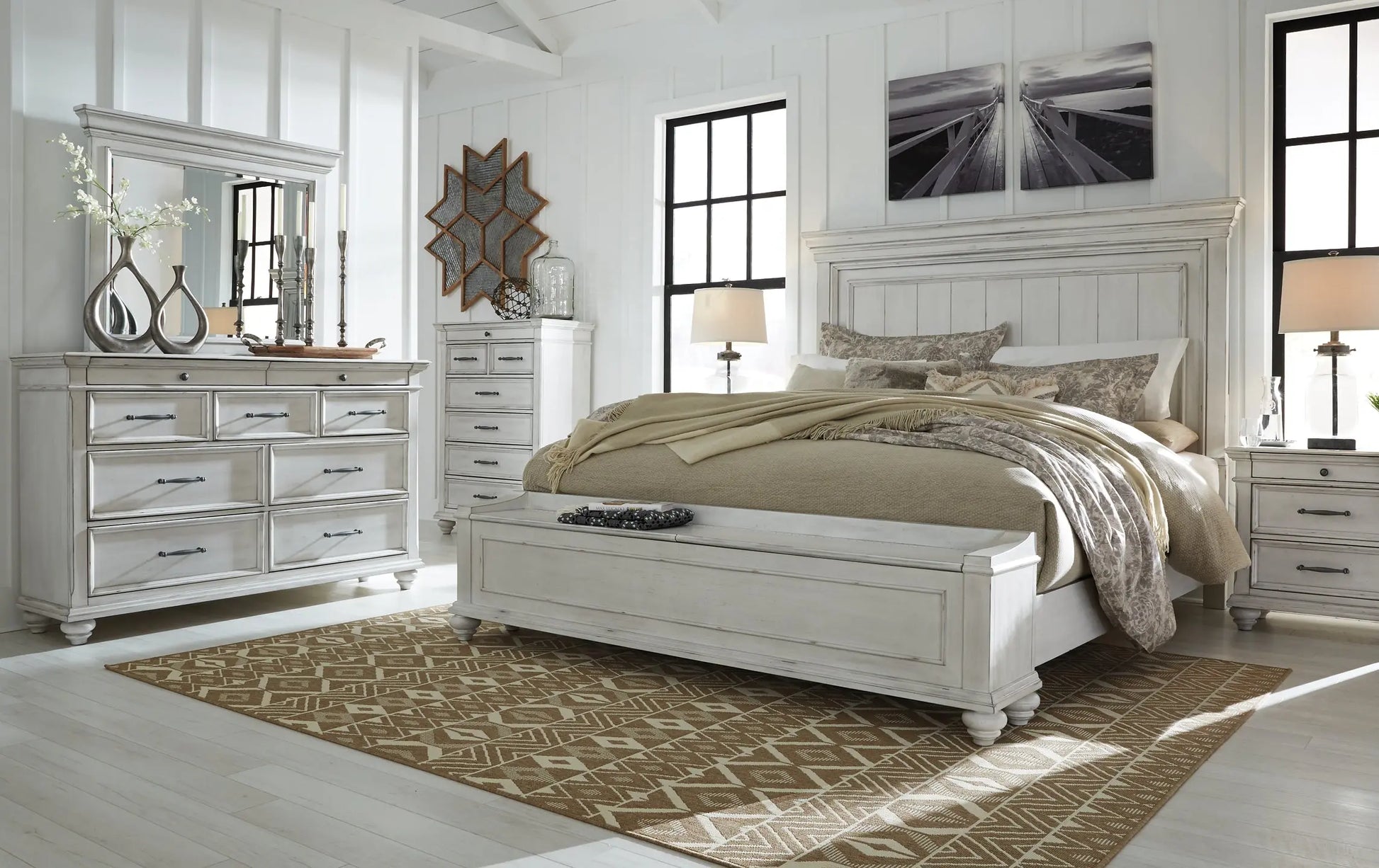 Kanwyn Panel Bed With Storage Bench at Lee Furniture, NC