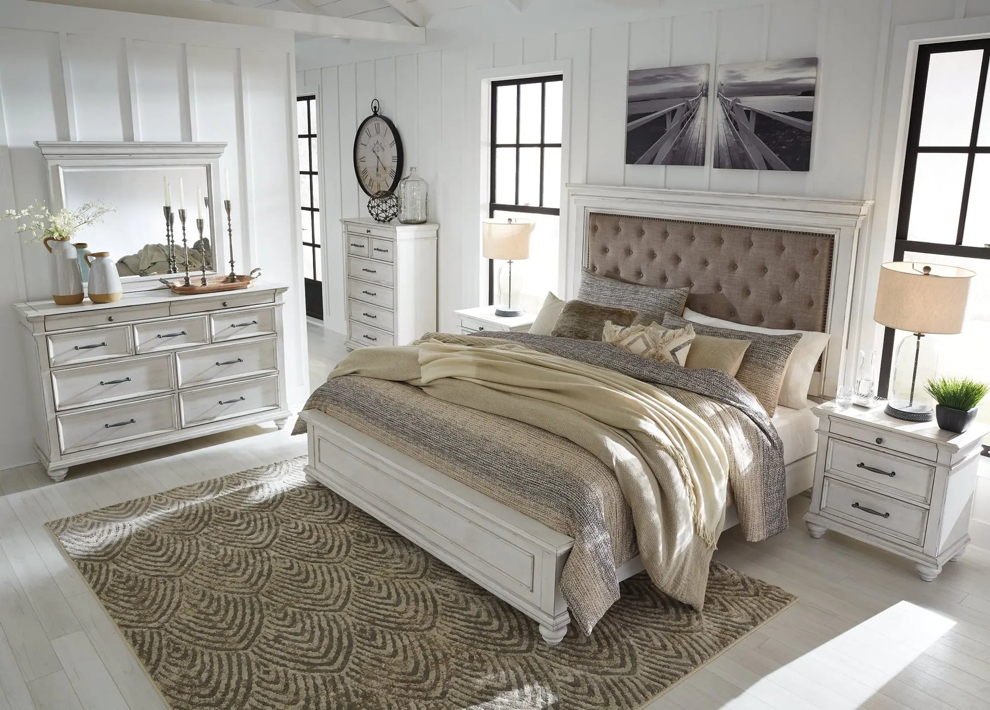 Kanwyn Panel Bed at Lee Furniture, NC