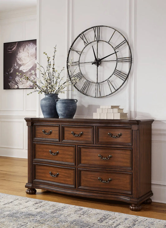 Lavinton Dresser at Lee Furniture, NC