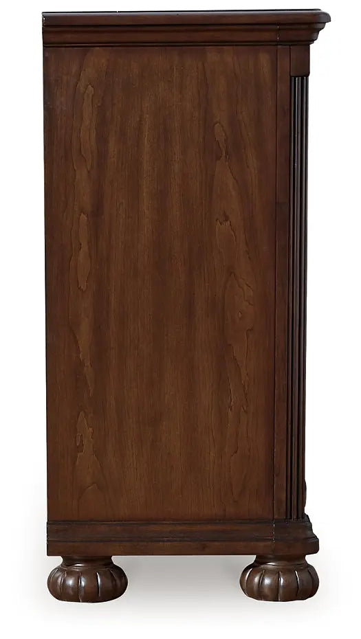 Lavinton Dresser at Lee Furniture, NC