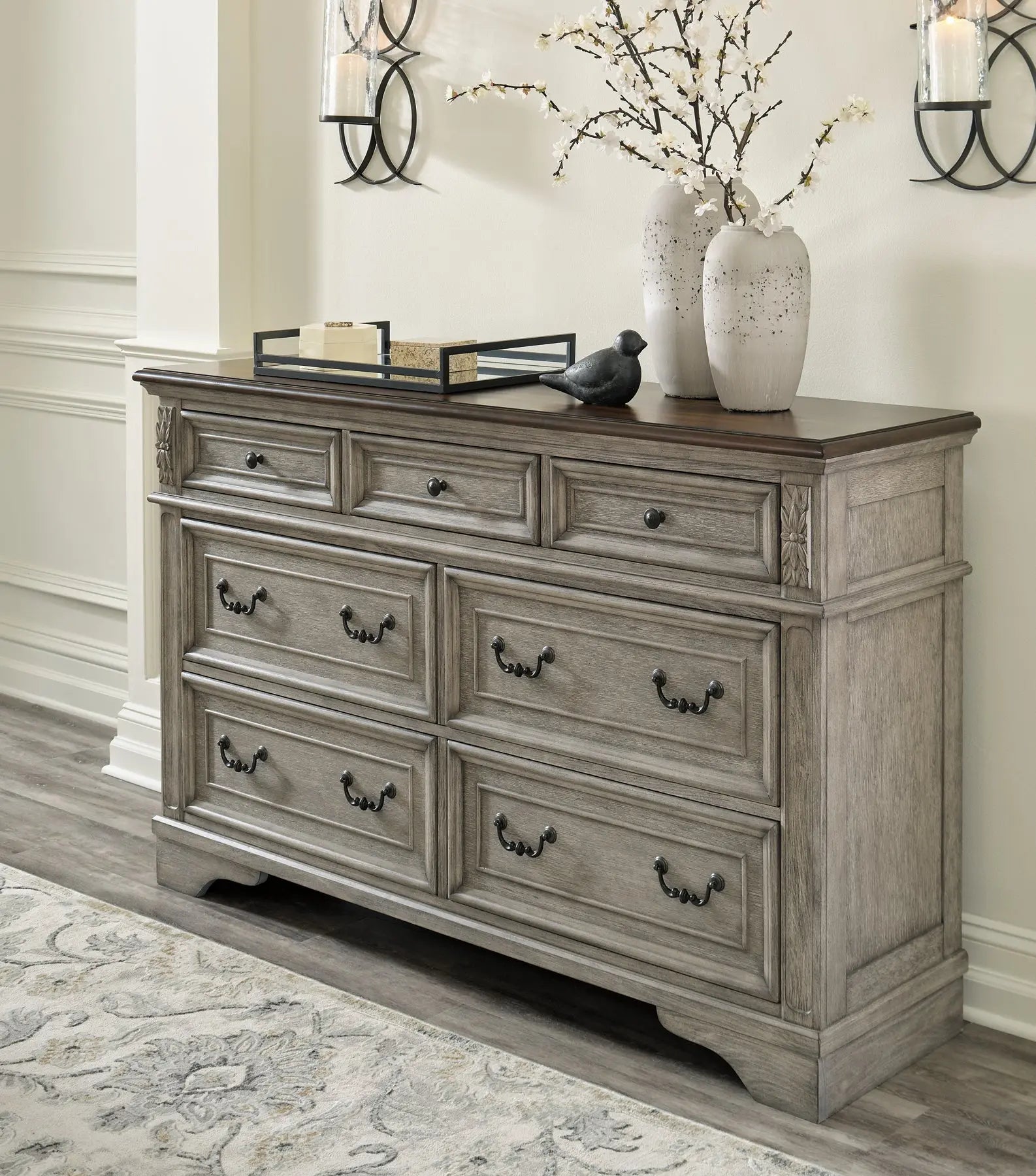 Lodenbay Dresser at Lee Furniture, NC