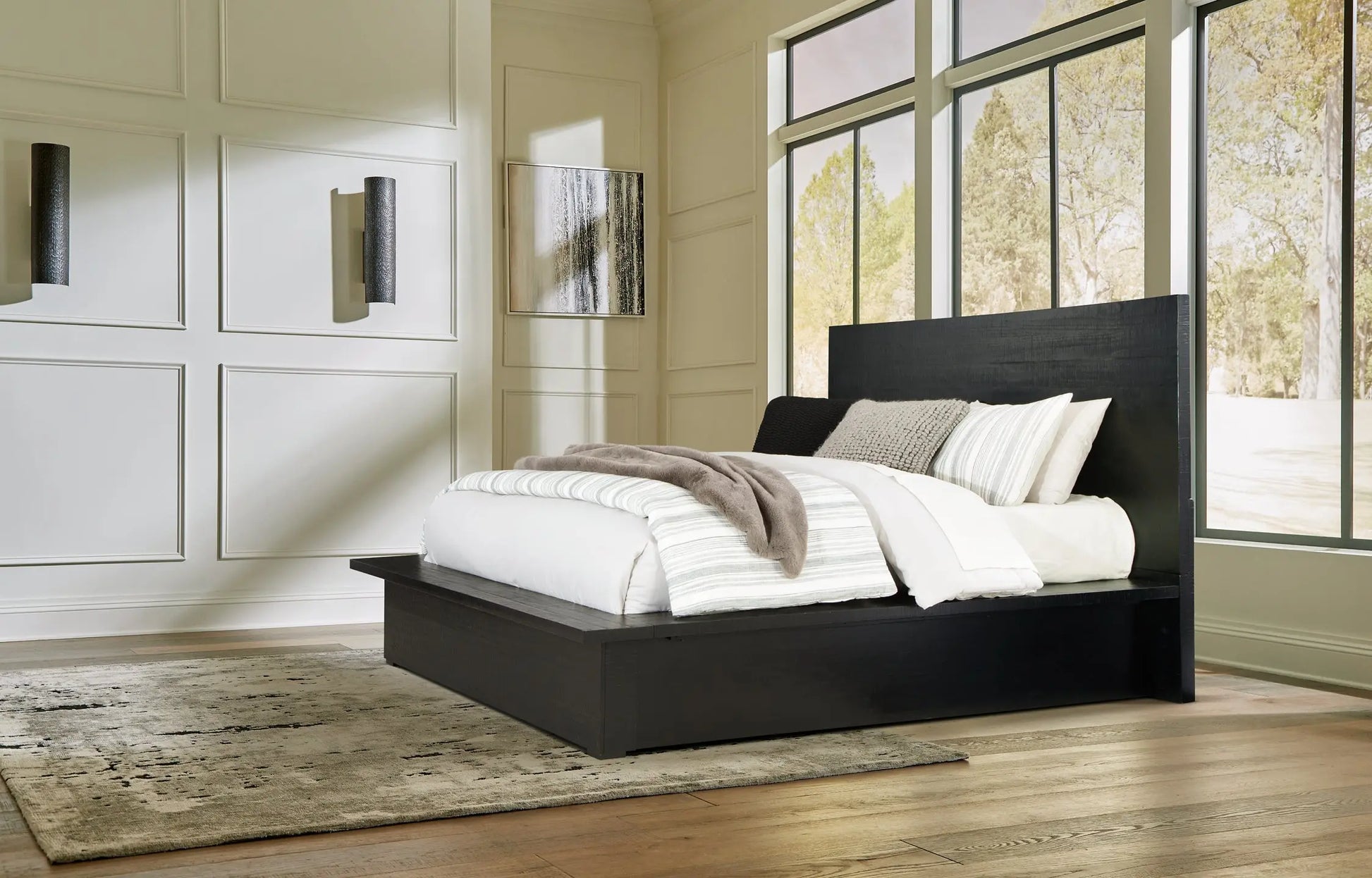 Londer Queen Panel Bed with Mirrored Dresser and Nightstand at Lee Furniture, NC