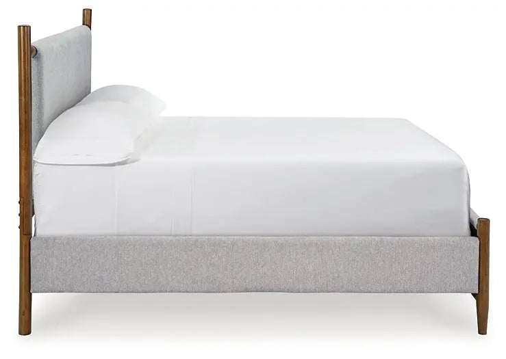 Lyncott Upholstered Panel Bed at Lee Furniture, NC