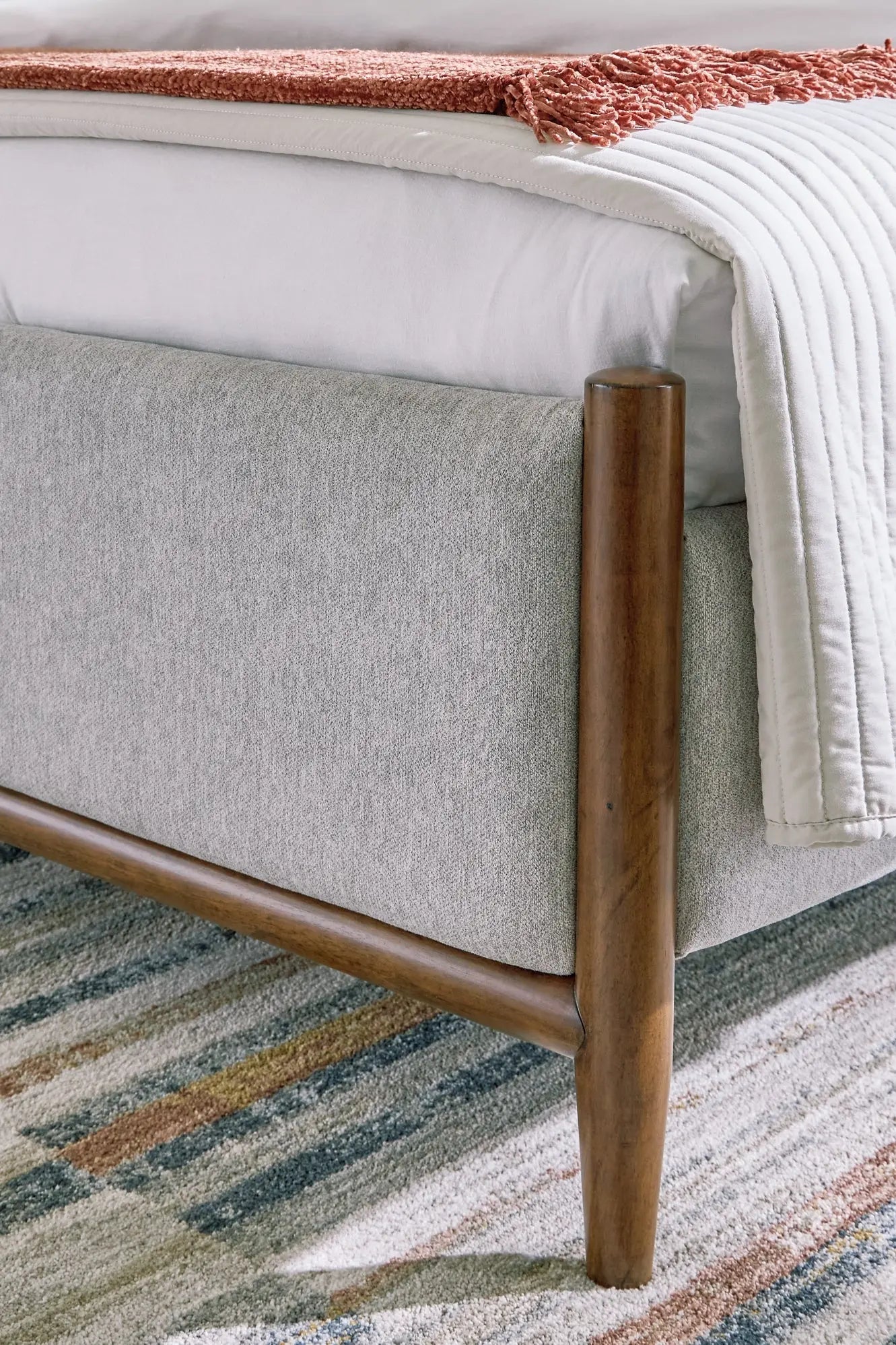 Lyncott Upholstered Panel Bed at Lee Furniture, NC