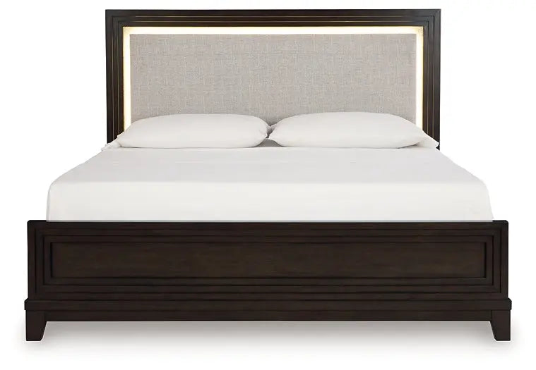 Neymorton California King Upholstered Panel Bed at Lee Furniture, NC