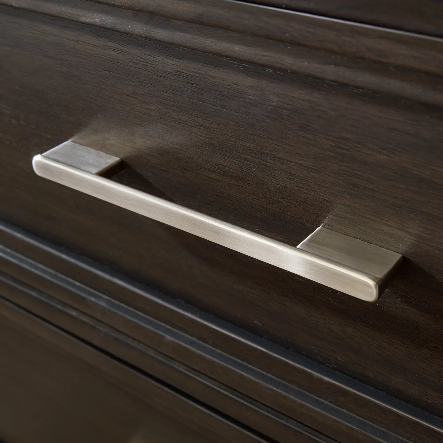 Neymorton Five Drawer Chest at Lee Furniture, NC
