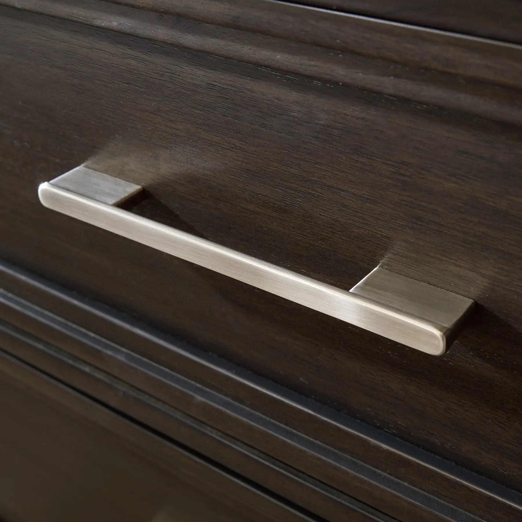 Neymorton Five Drawer Chest at Lee Furniture, NC