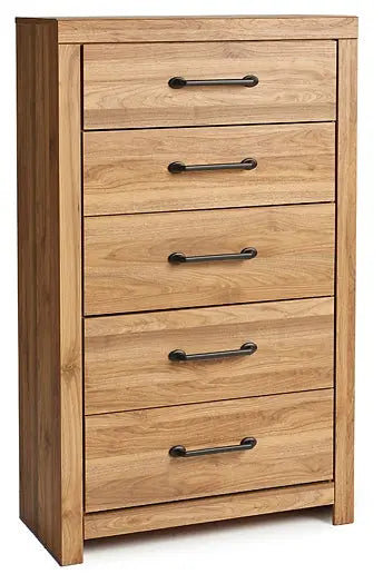 Pasklyn Five Drawer Chest at Lee Furniture, NC