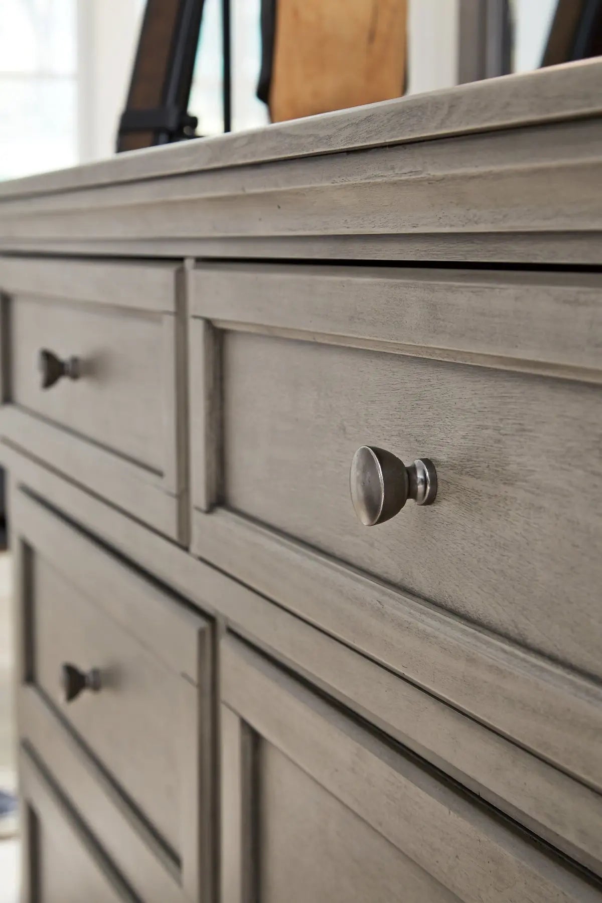 Robbinsdale Dresser at Lee Furniture, NC