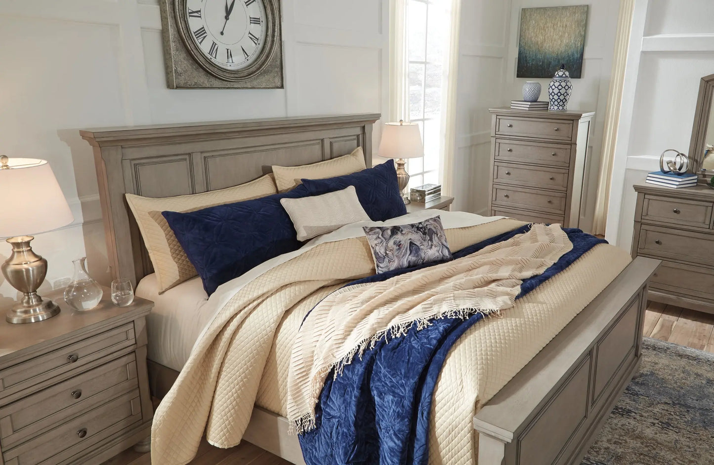 Robbinsdale Five Drawer Chest at Lee Furniture, NC