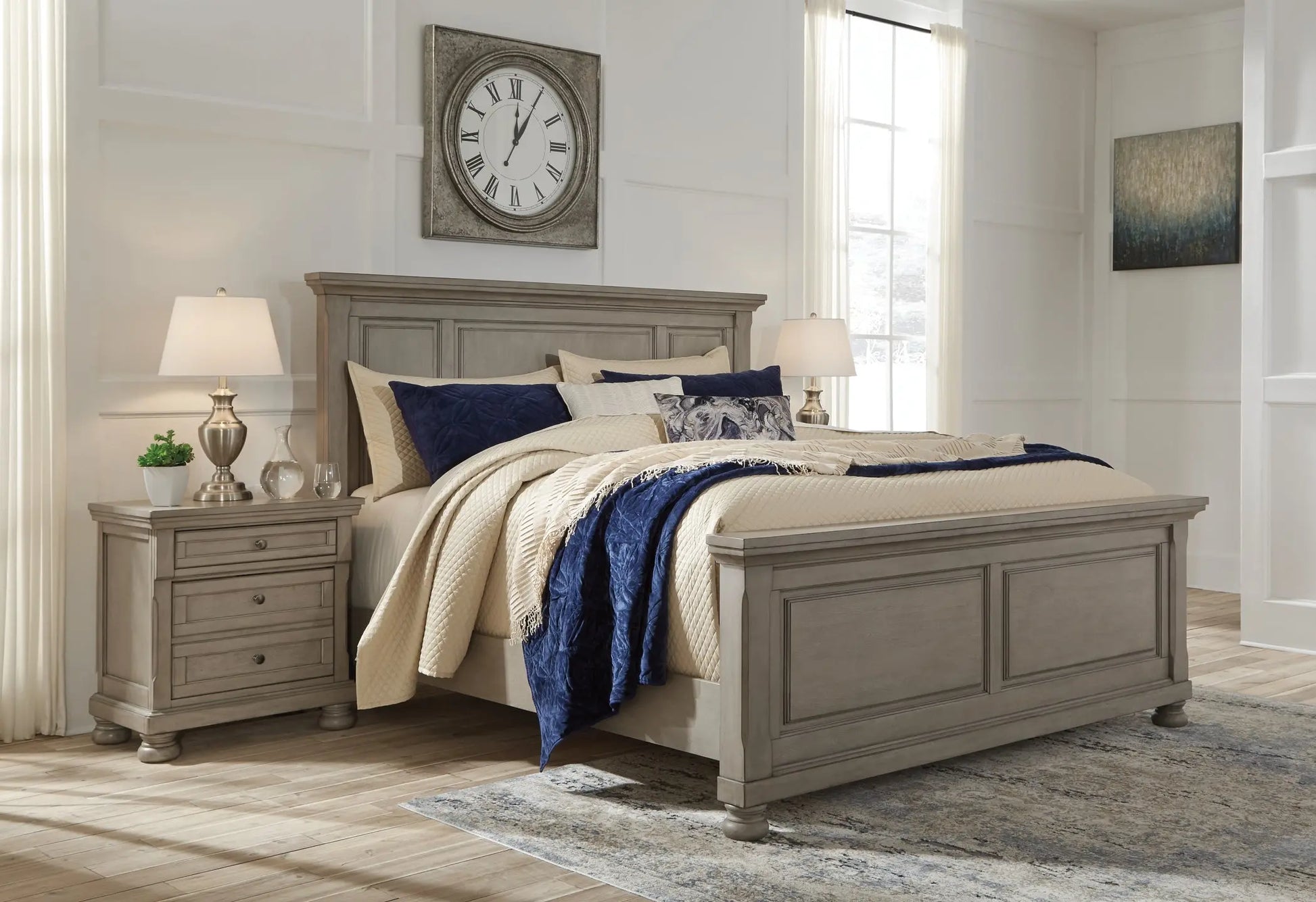 Robbinsdale Panel Bed at Lee Furniture, NC