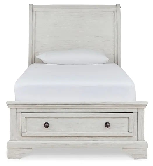 Robbinsdale Sleigh Bed With Storage at Lee Furniture, NC