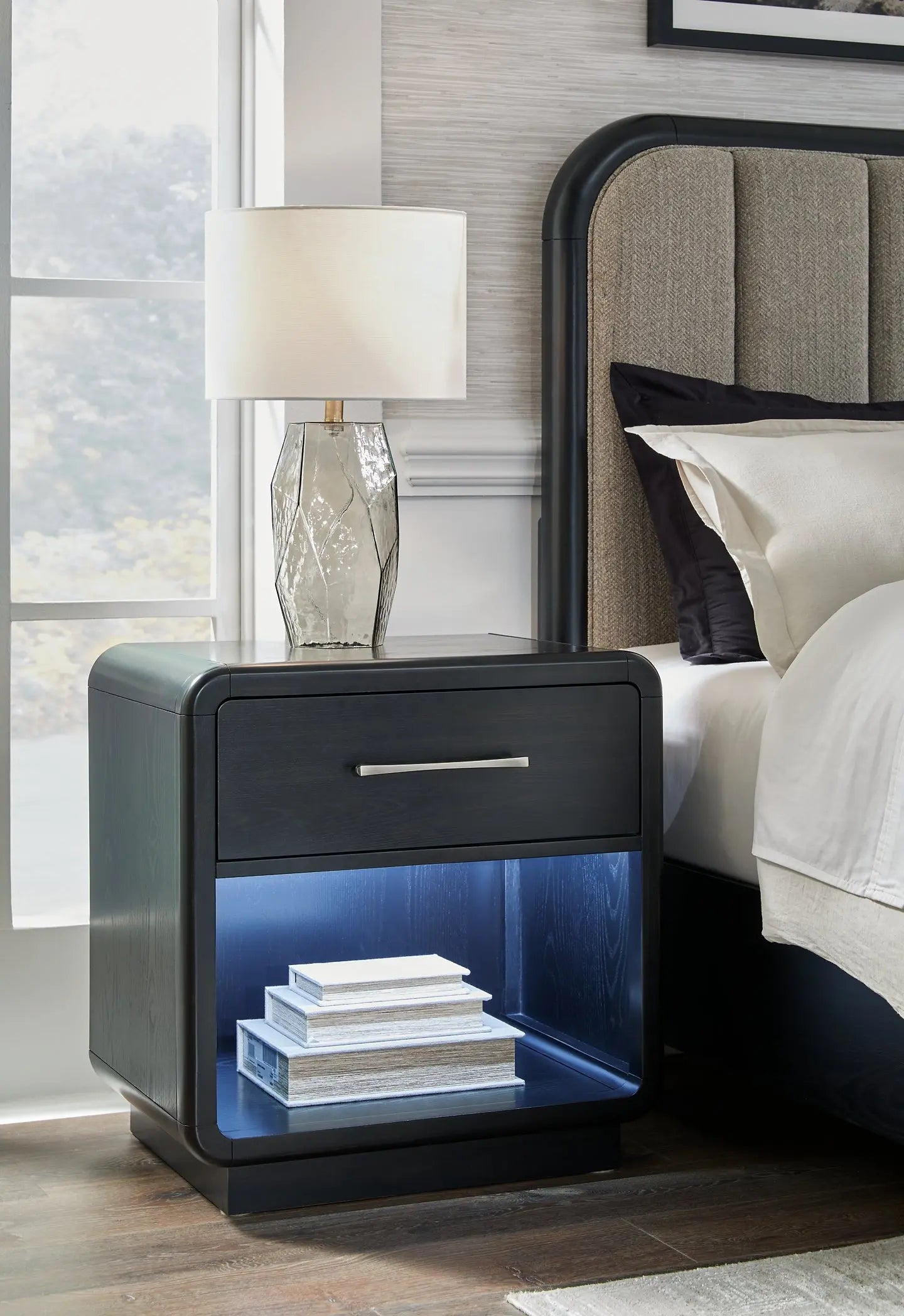 Rowanbeck One Drawer Night Stand at Lee Furniture, NC