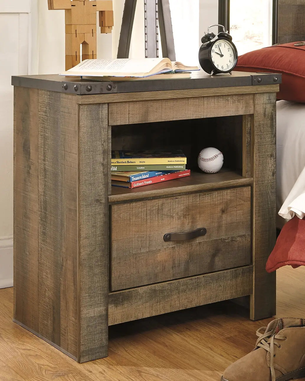 Trinell One Drawer Night Stand at Lee Furniture, NC