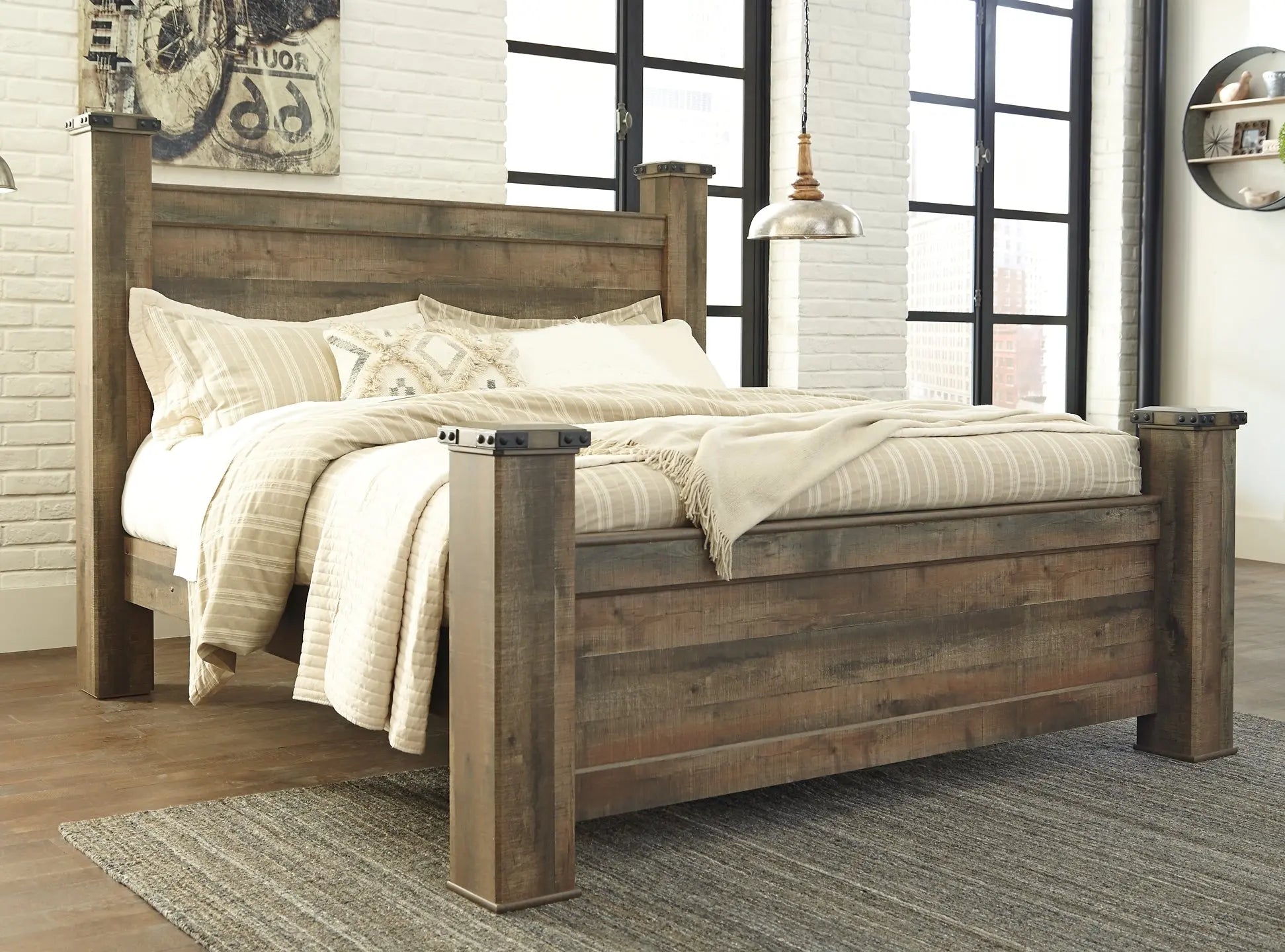 Trinell Poster Bed at Lee Furniture, NC