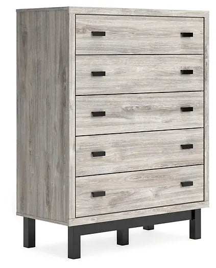Vessalli Five Drawer Wide Chest at Lee Furniture, NC