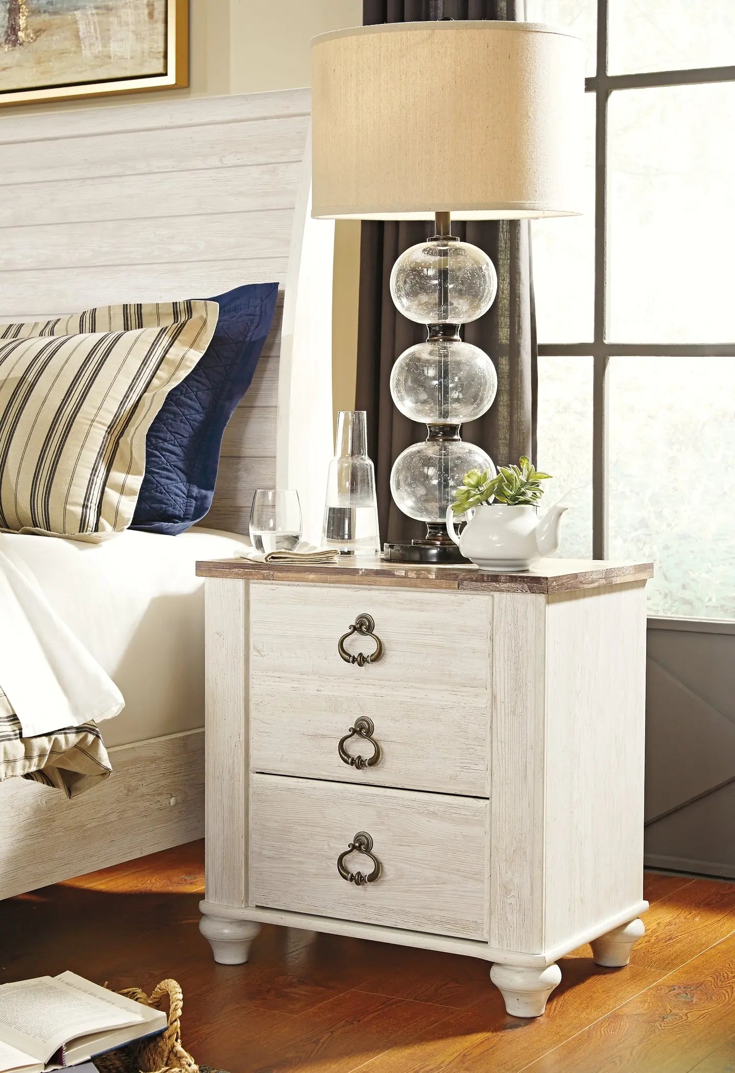 Willowton King/California King Panel Headboard with Mirrored Dresser, Chest and 2 Nightstands at Lee Furniture, NC