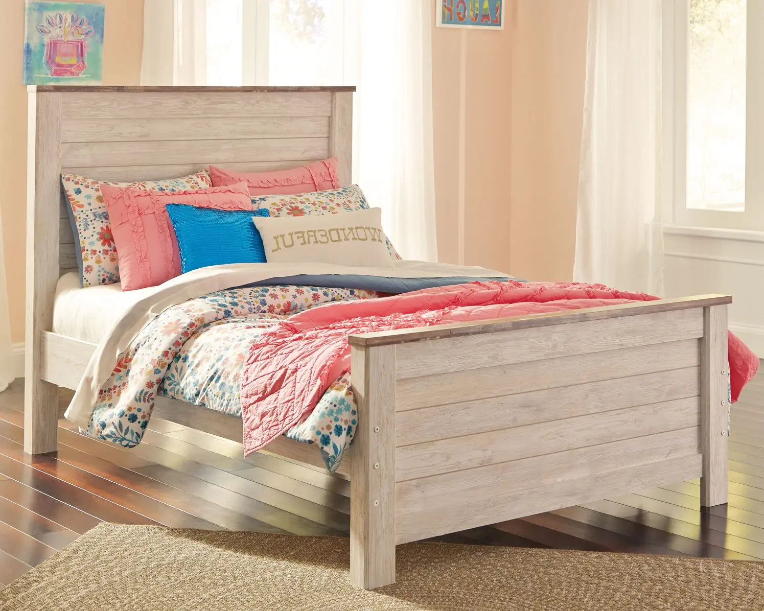 Willowton Panel Bed at Lee Furniture, NC