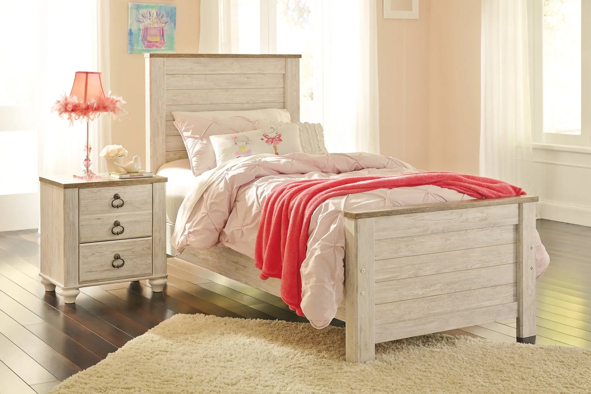 Willowton Panel Bed at Lee Furniture, NC